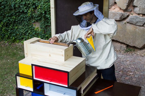 Tamás Kaszás, Bauhaus Beehive, 2015. Photo: BAU